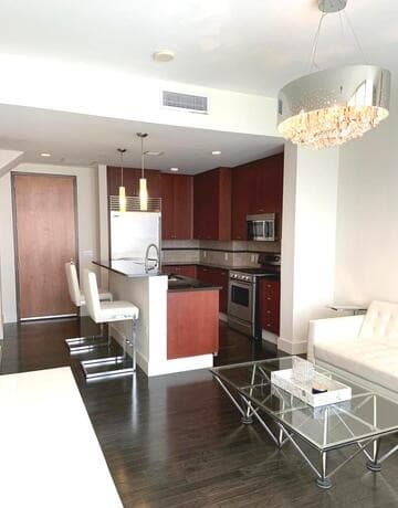 610  Market Unit 2604, San Antonio, TX 78205 — photo 5