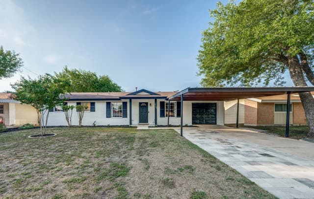 5126  Village Path