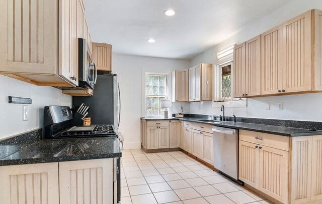 160  Terrell Rd, San Antonio, TX 78209 — photo 11