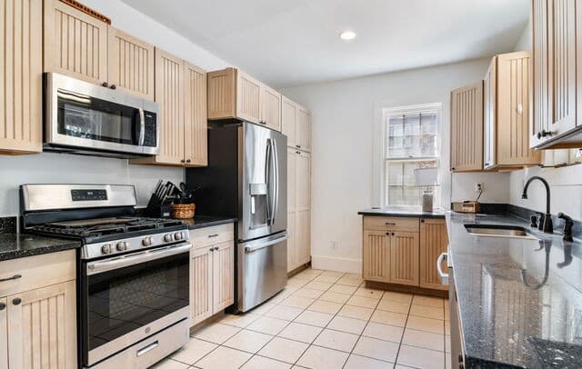 160  Terrell Rd, San Antonio, TX 78209 — photo 12