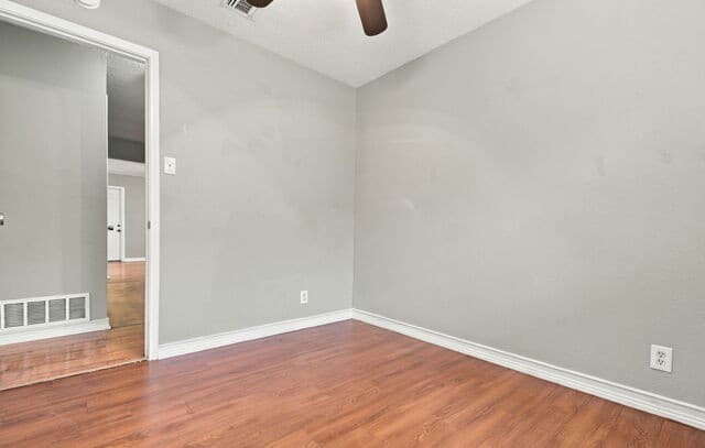 4527  Lakebend West Dr, San Antonio, TX 78244 — photo 12