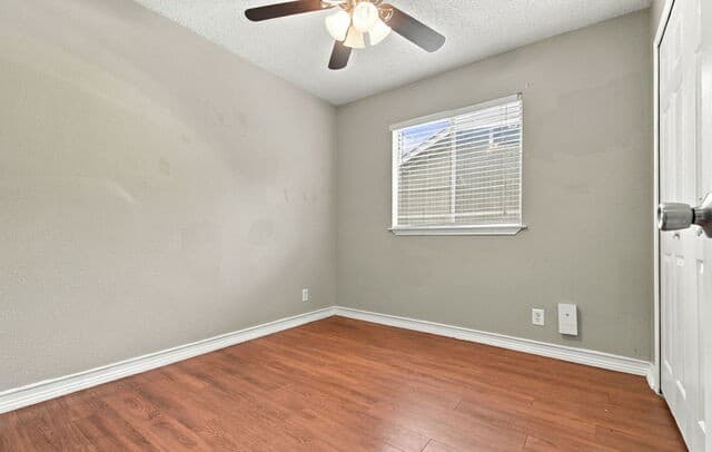 4527  Lakebend West Dr, San Antonio, TX 78244 — photo 13