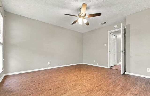 4527  Lakebend West Dr, San Antonio, TX 78244 — photo 16