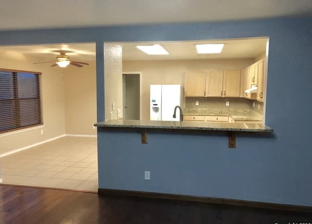 7622  Forest Vale, Live Oak, TX 78233 — photo 4