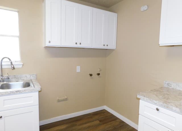 9017  Garnett Ave, San Antonio, TX 78221 — photo 6