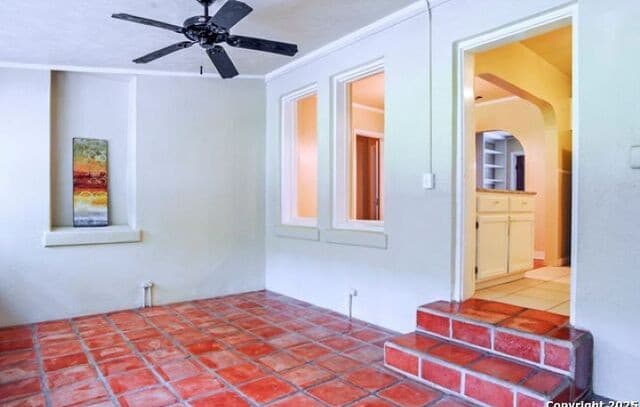 415  Alamo Heights Blvd, Alamo Heights, TX 78209 — photo 2