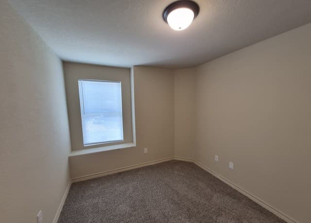 13910  Annas Way Unit 102, San Antonio, TX 78233 — photo 21