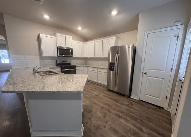 13518  Mendes Knl, San Antonio, TX 78254 — photo 25