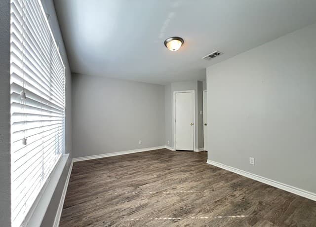 315  Autumn Pass, San Antonio, TX 78245 — photo 14