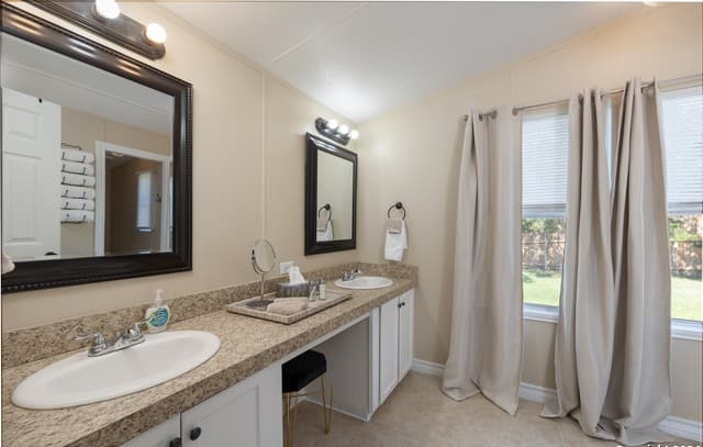 2301  Wegner Rd, New Braunfels, TX 78132 — photo 11