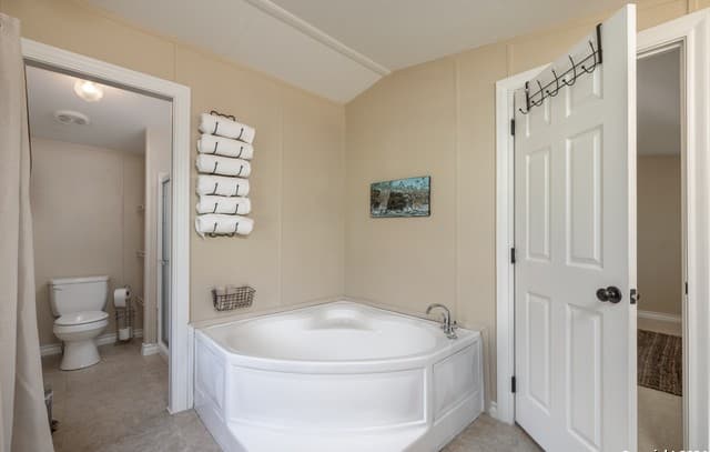 2301  Wegner Rd, New Braunfels, TX 78132 — photo 12