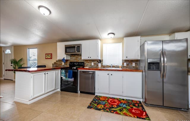 2301  Wegner Rd, New Braunfels, TX 78132 — photo 5