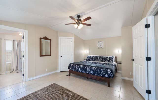 2301  Wegner Rd, New Braunfels, TX 78132 — photo 9