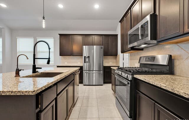 13710  Bradford Park, San Antonio, TX 78253 — photo 9