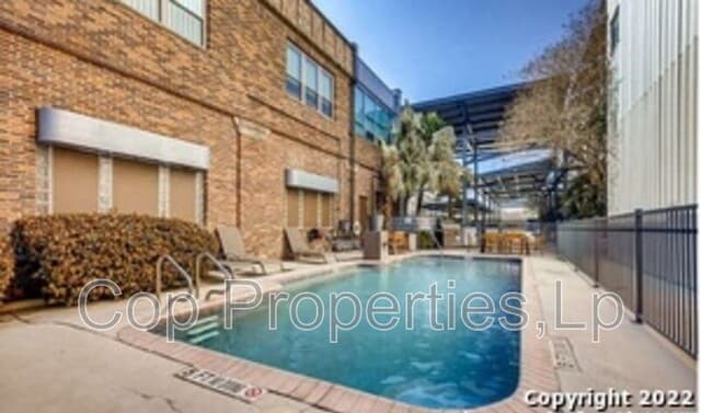 1331  S Flores St, San Antonio, TX 78204 — photo 14