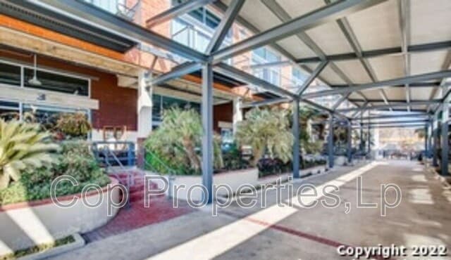 1331  S Flores St, San Antonio, TX 78204 — photo 2