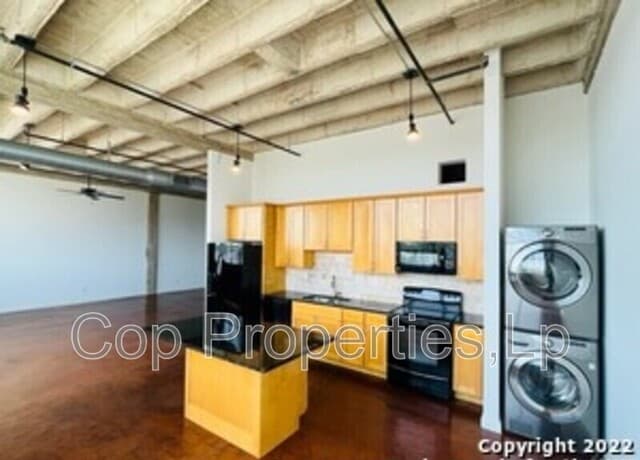 1331  S Flores St, San Antonio, TX 78204 — photo 9