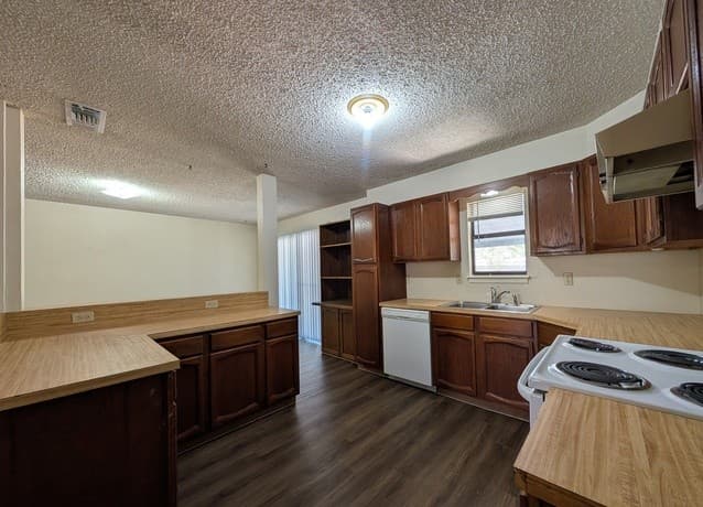 163  Woods End, New Braunfels, TX 78130 — photo 12