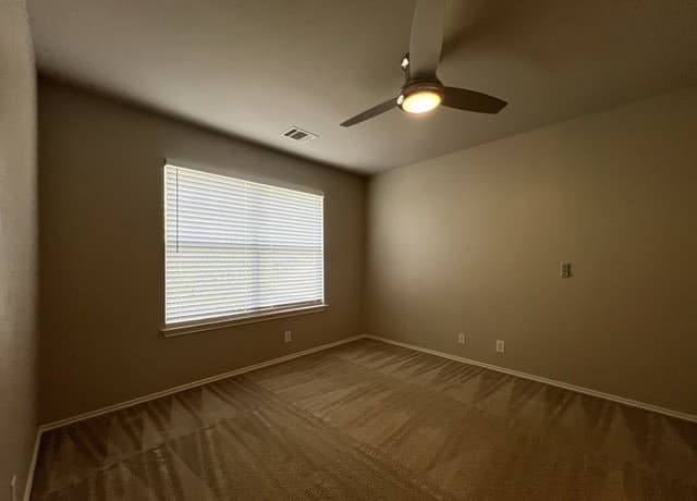 414  Cattle Ranch Dr, San Antonio, TX 78245 — photo 25