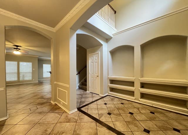 414  Cattle Ranch Dr, San Antonio, TX 78245 — photo 4
