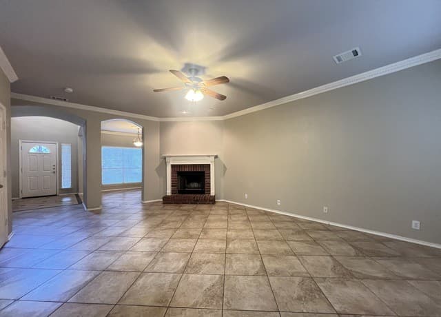 414  Cattle Ranch Dr, San Antonio, TX 78245 — photo 7