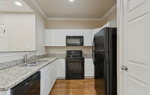 7315  Colina Way Unit # 102, Converse, TX 78109 — photo 5
