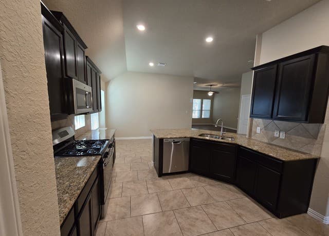 5031  Italica Rd, San Antonio, TX 78253 — photo 15
