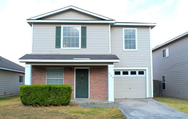 207 Mallow Grove