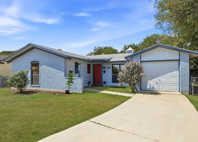 413 Sharon Ct