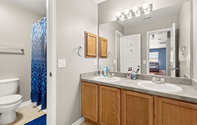 5730  Grosmont, San Antonio, TX 78239 — photo 17