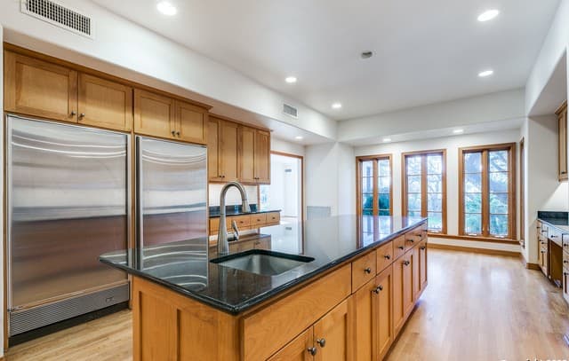 724  Alta Ave, Alamo Heights, TX 78209 — photo 10