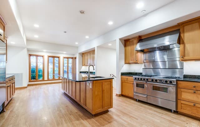 724  Alta Ave, Alamo Heights, TX 78209 — photo 9