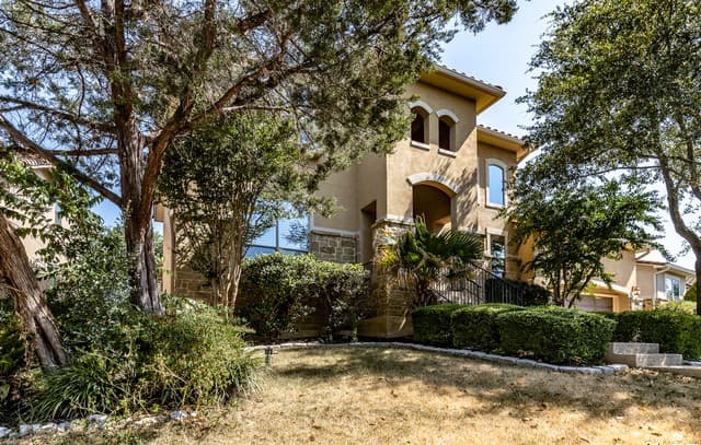 1231  Via Belcanto, San Antonio, TX 78260 — photo 2