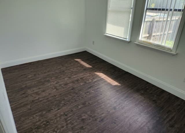 904  Thompson Place, San Antonio, TX 78226 — photo 8