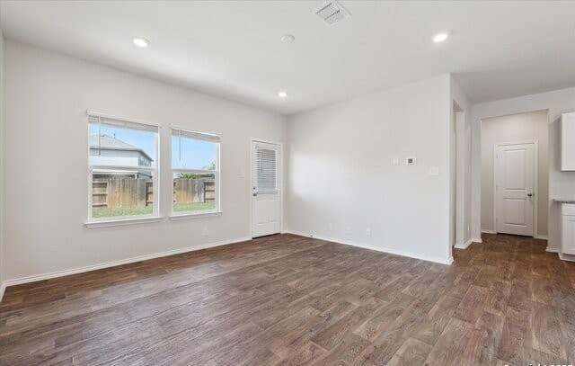 168  Middle Green Loop, Floresville, TX 78114 — photo 11