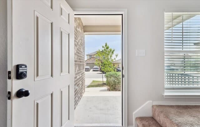 168  Middle Green Loop, Floresville, TX 78114 — photo 6