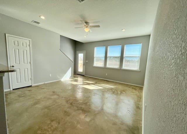 6922  Crestway Rd Unit 4, San Antonio, TX 78239 — photo 6