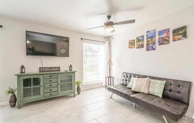 346 Natalen Dr Unit 2