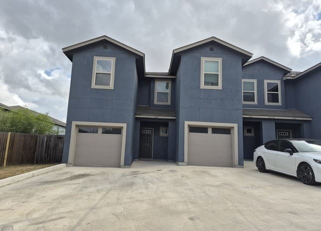 6310  Luglio Lane Unit 104