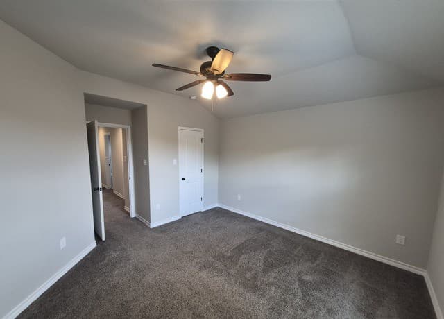6310  Luglio Lane Unit 104, San Antonio, TX 78233 — photo 15