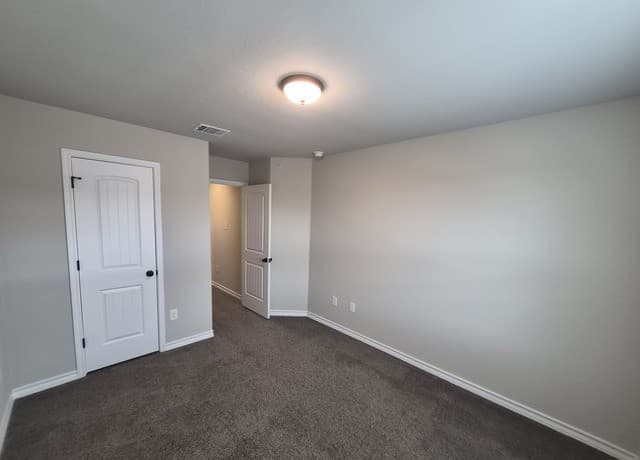 6310  Luglio Lane Unit 104, San Antonio, TX 78233 — photo 25