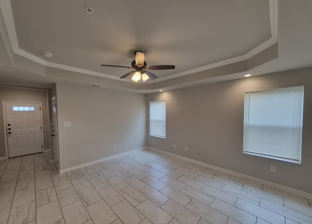 6310  Luglio Lane Unit 104, San Antonio, TX 78233 — photo 3