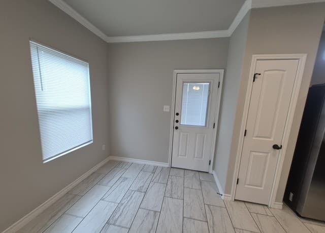 6310  Luglio Lane Unit 104, San Antonio, TX 78233 — photo 7