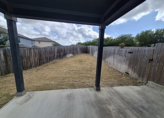 6310  Luglio Lane Unit 104, San Antonio, TX 78233 — photo 9