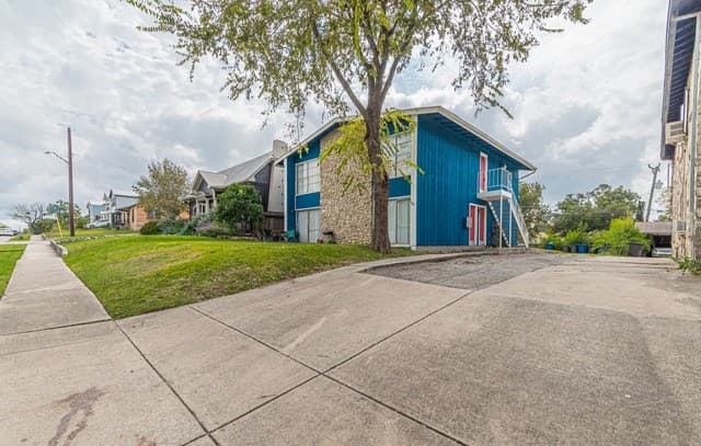 346  Natalen Dr Unit 3, San Antonio, TX 78209 — photo 19