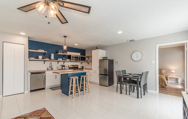 346  Natalen Dr Unit 3, San Antonio, TX 78209 — photo 5