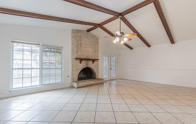 4334  Stockdale St, San Antonio, TX 78233 — photo 10