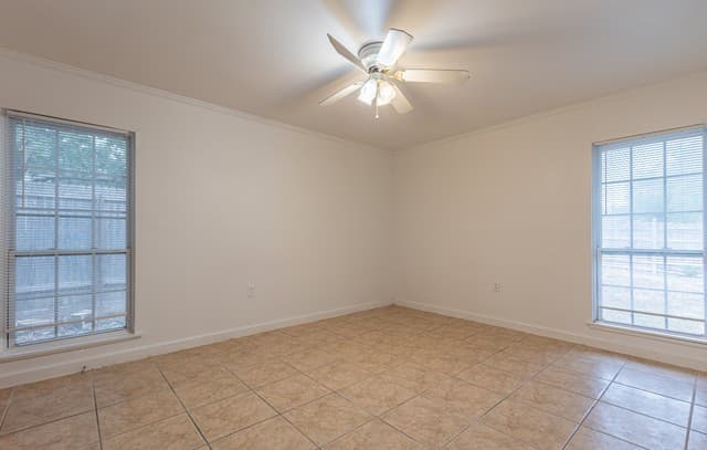 4334  Stockdale St, San Antonio, TX 78233 — photo 19