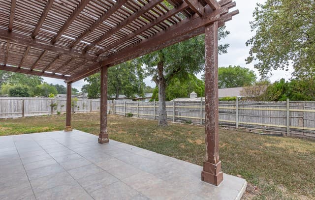 4334  Stockdale St, San Antonio, TX 78233 — photo 25