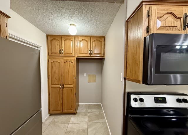 4214  Eagle Nest, San Antonio, TX 78233 — photo 18